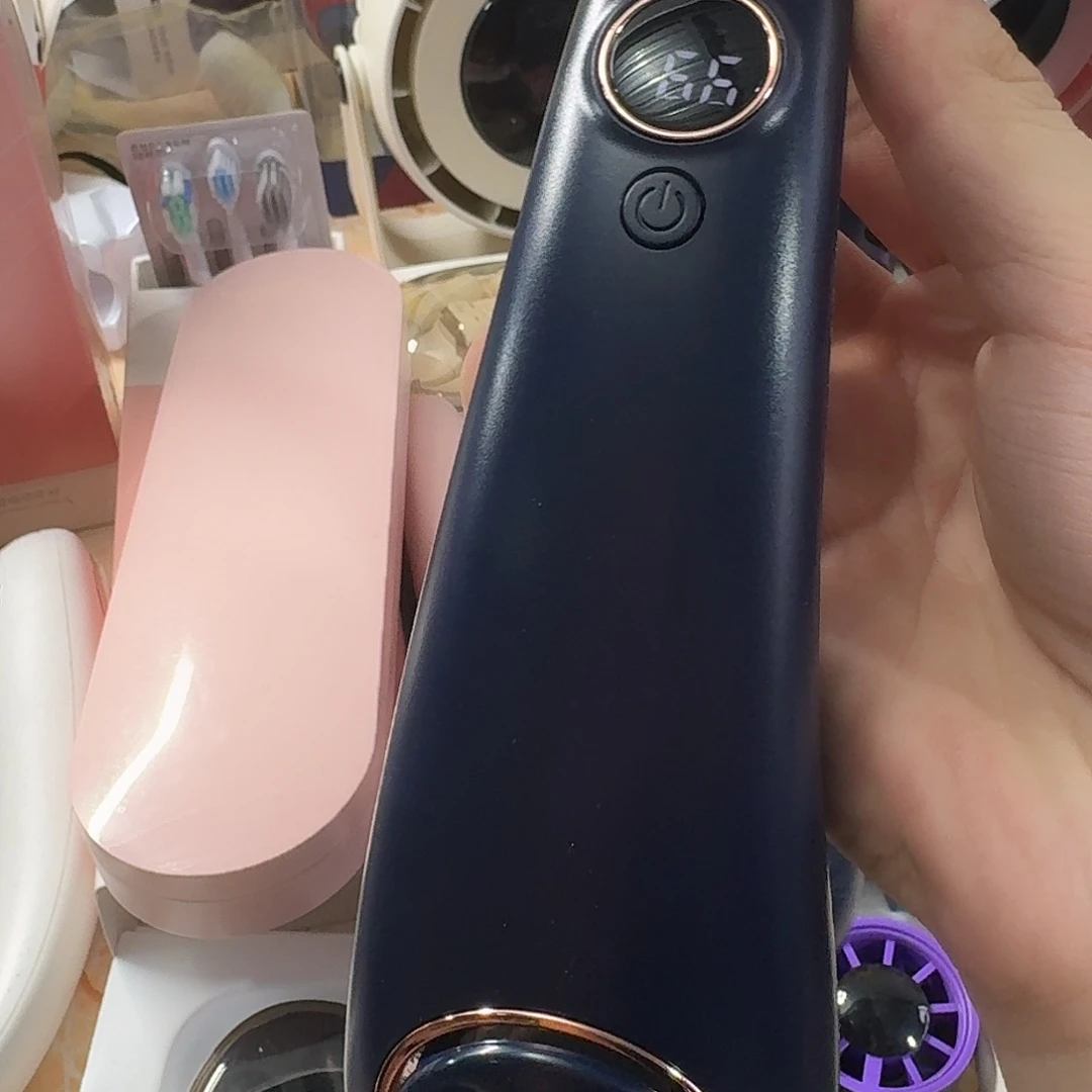 99新蓝色挂脖风扇