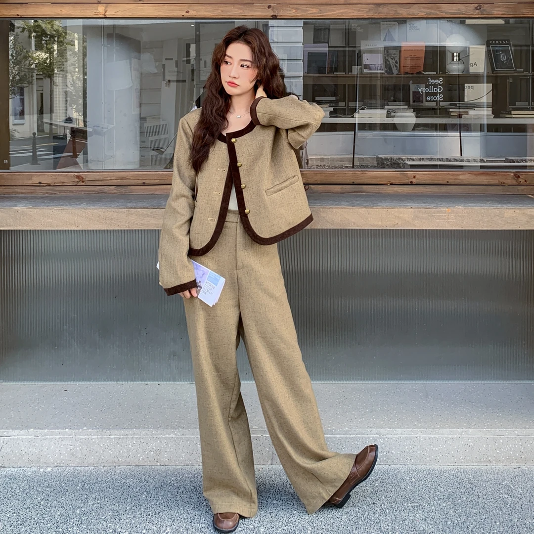 小香风气质一整套ootd穿搭早秋新款设计感短外套阔腿裤两件套女