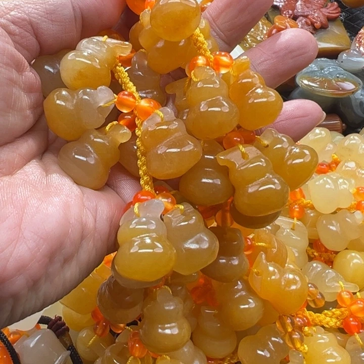 石英质玉（黄龙玉）颈饰未镶嵌H****