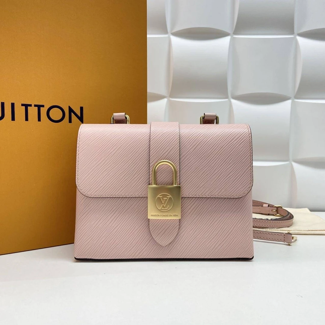 99新 LouisVuitton/路易威登 小野专属 LV粉色锁头包 THCI3218