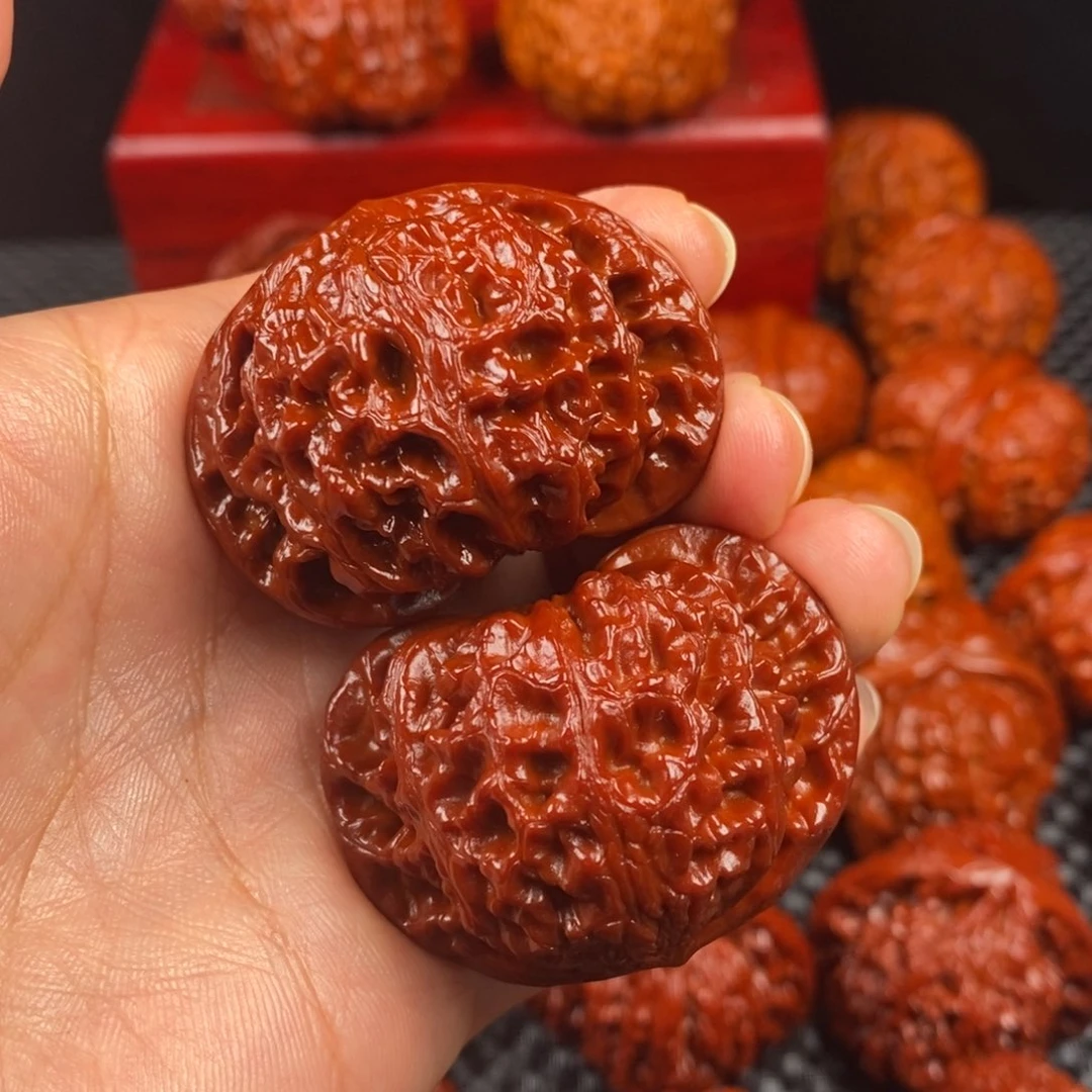 文玩核桃吊坠清哥宫灯