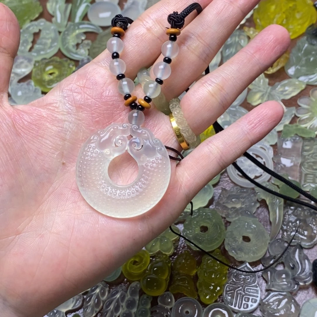 蛇纹石玉合金项链