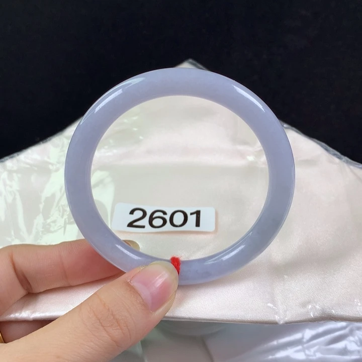 翡翠未镶嵌手镯57圈