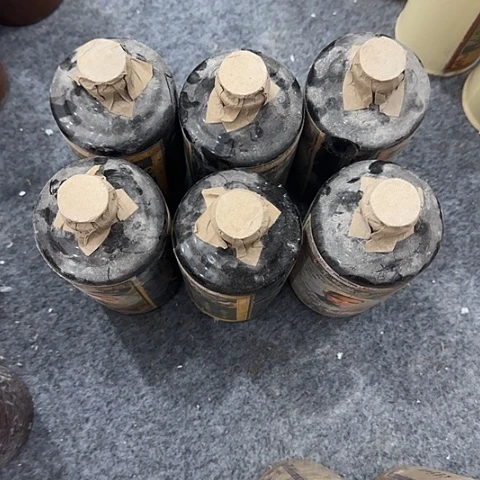 盘子瓶子。****。手工手绘