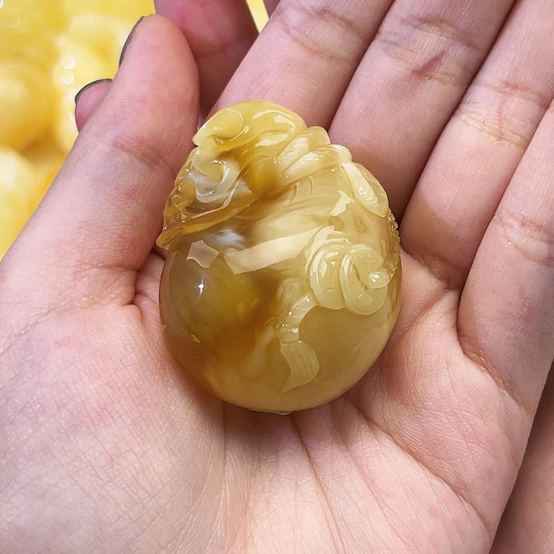 未镶嵌琥珀裸石福袋
