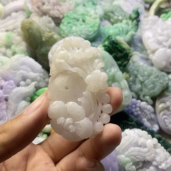 定制翡翠未镶嵌天然翡翠