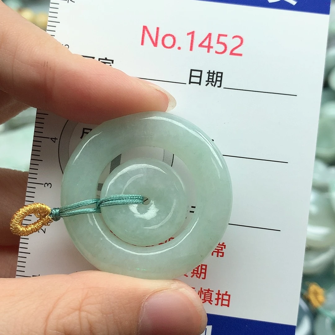翡翠挂件未镶嵌1452….