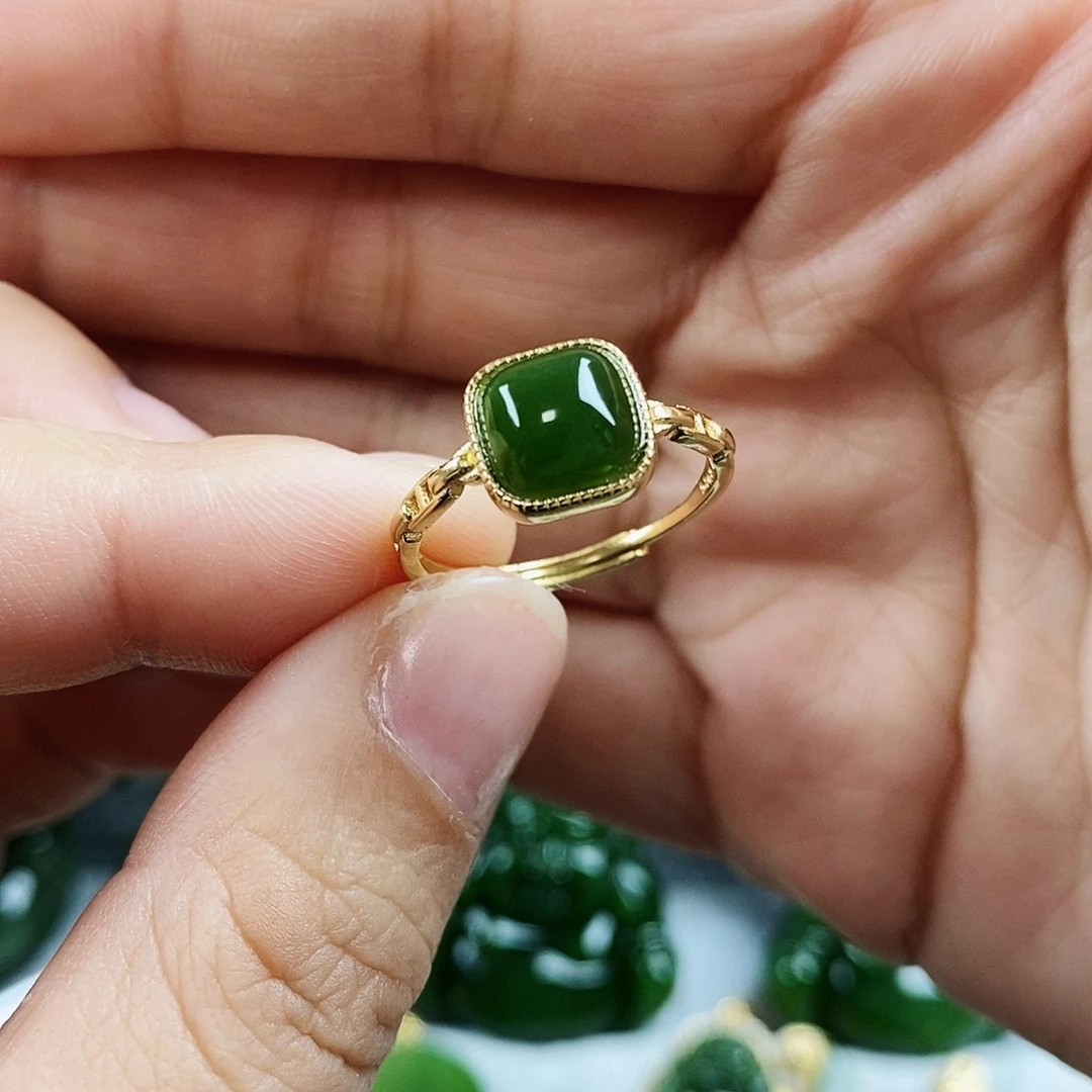 和田玉（碧玉）未镶嵌颈饰