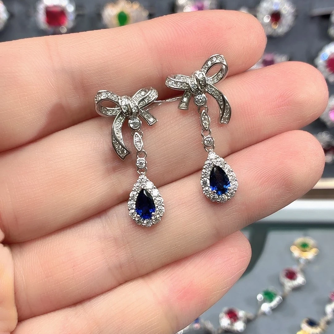 925银培育皇家蓝色宝石