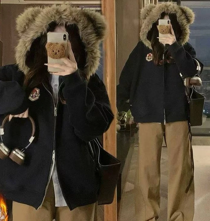 （楠楠推荐）大码学院风小熊耳朵可拆卸毛领双拉链加绒开衫外套