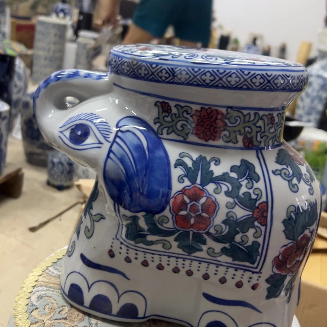 瓷片微瑕青花瓷器值得厚爱