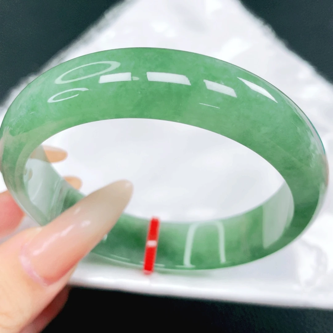 翡翠未镶嵌手镯56