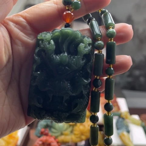 岫玉挂件未镶嵌挂件