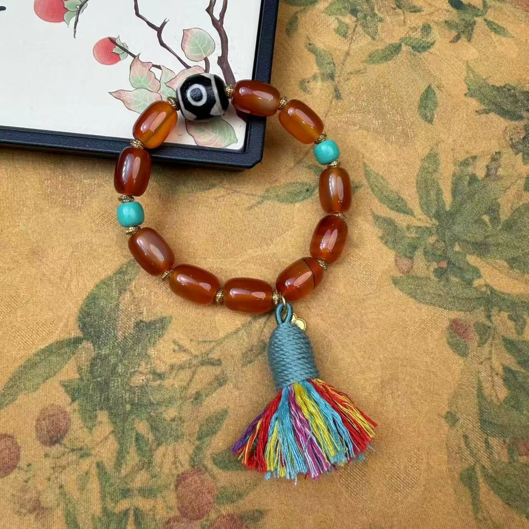 S1363-玛瑙1.4*1.0单圈流苏手串