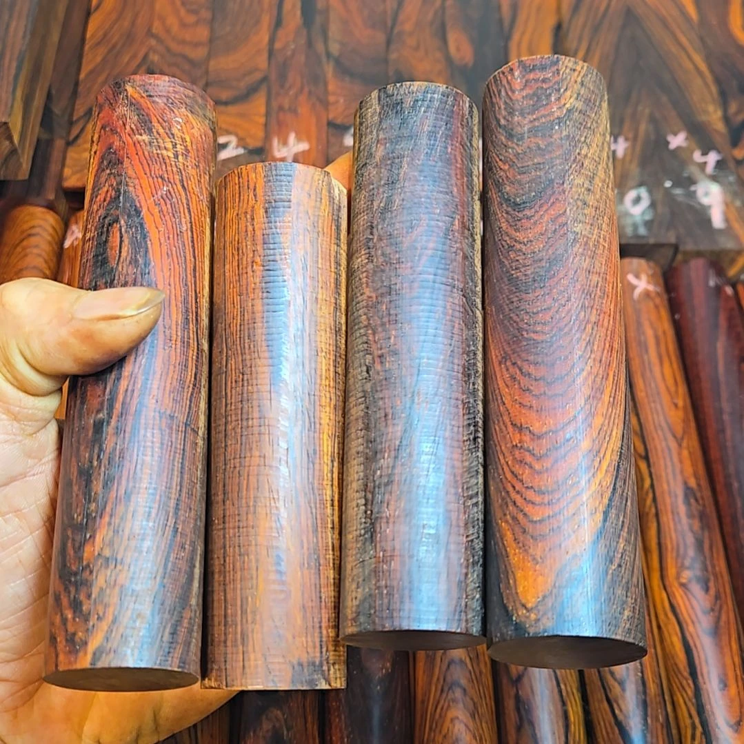 直***值木微凹黄檀木料四根