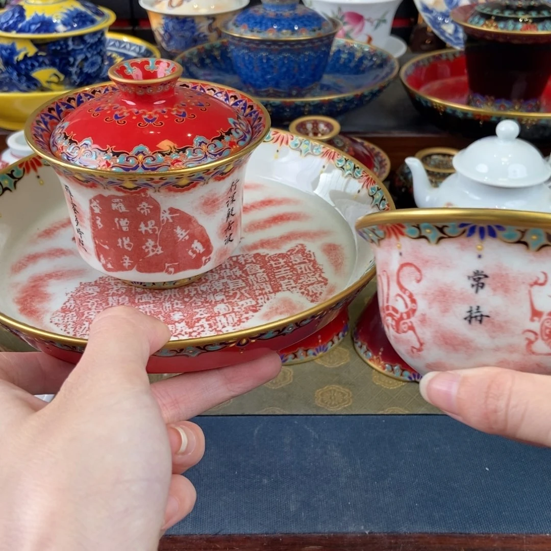 陶瓷艺术家的作品是一种非常感谢