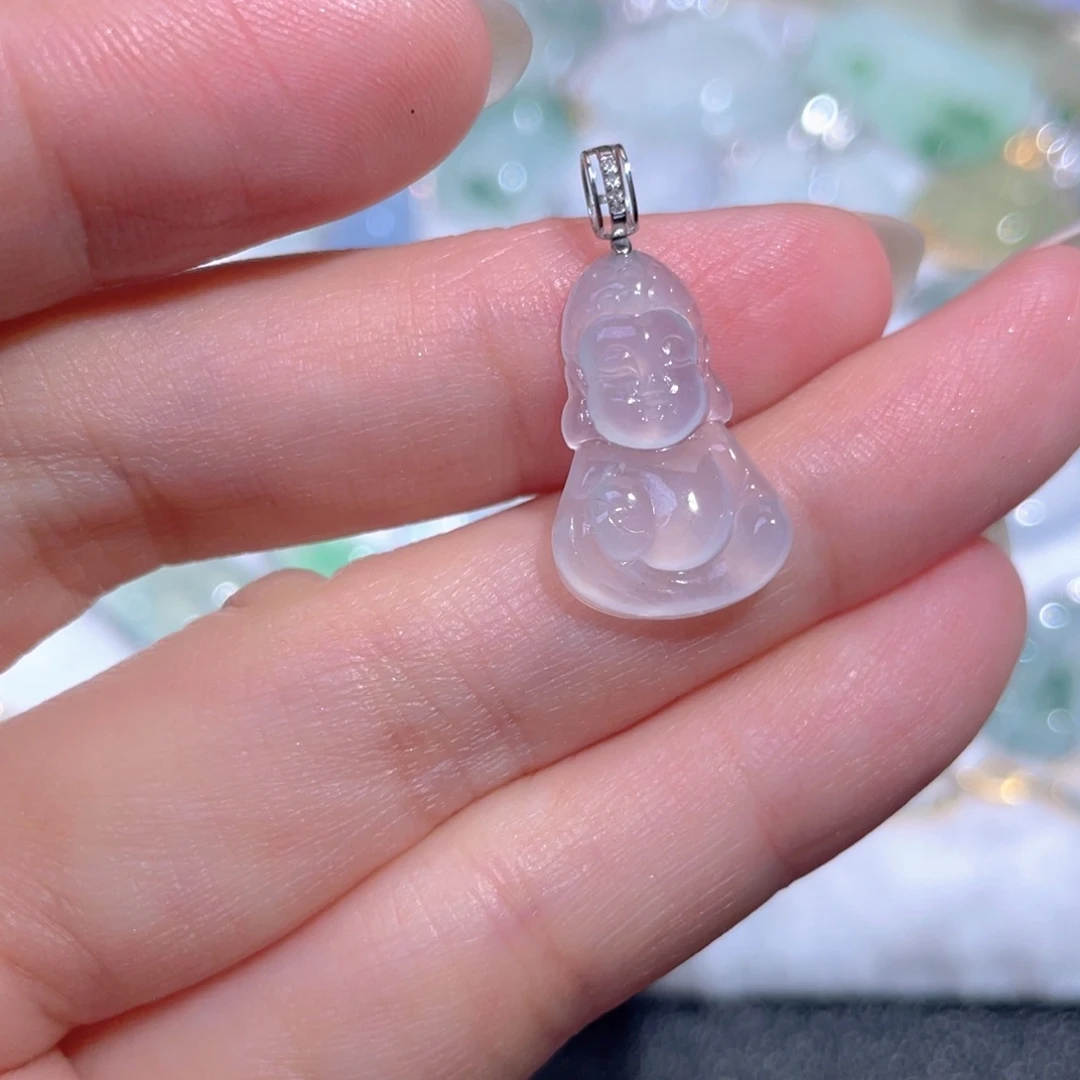 翡翠18K金镶嵌颈饰翡翠