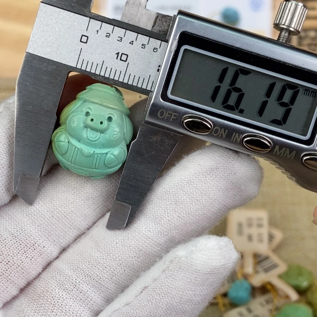 未镶嵌绿松石珠宝奇石