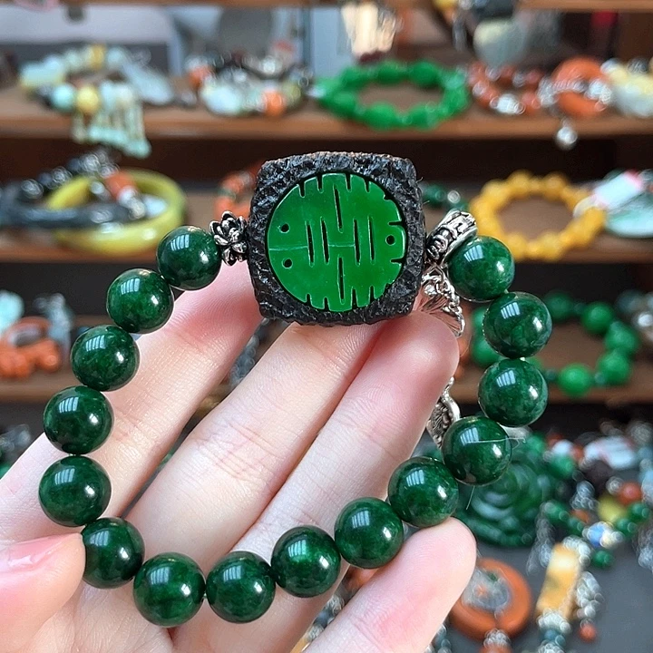 翡翠未镶嵌手链饰品