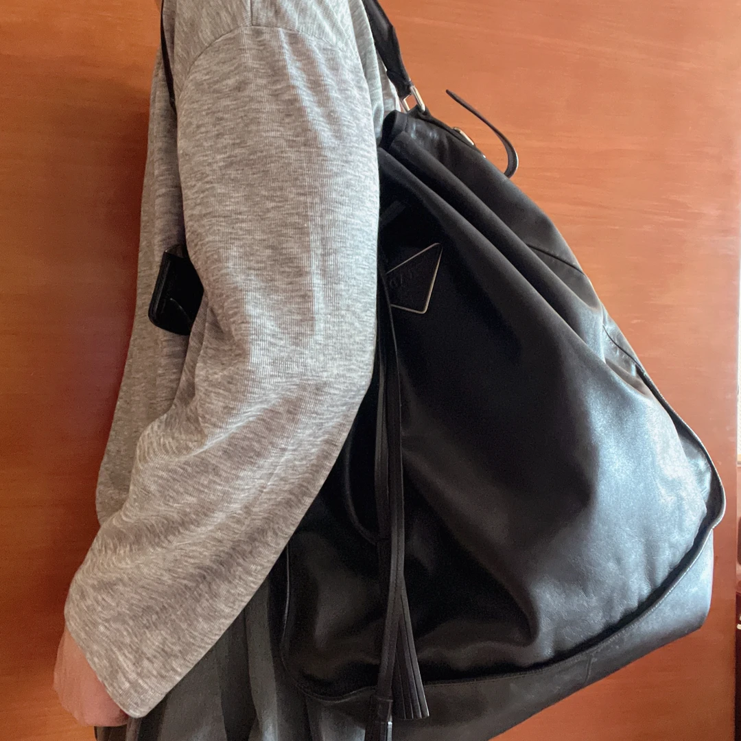 95新 Prada/普拉达 【涛】00 0747 手提腋下包