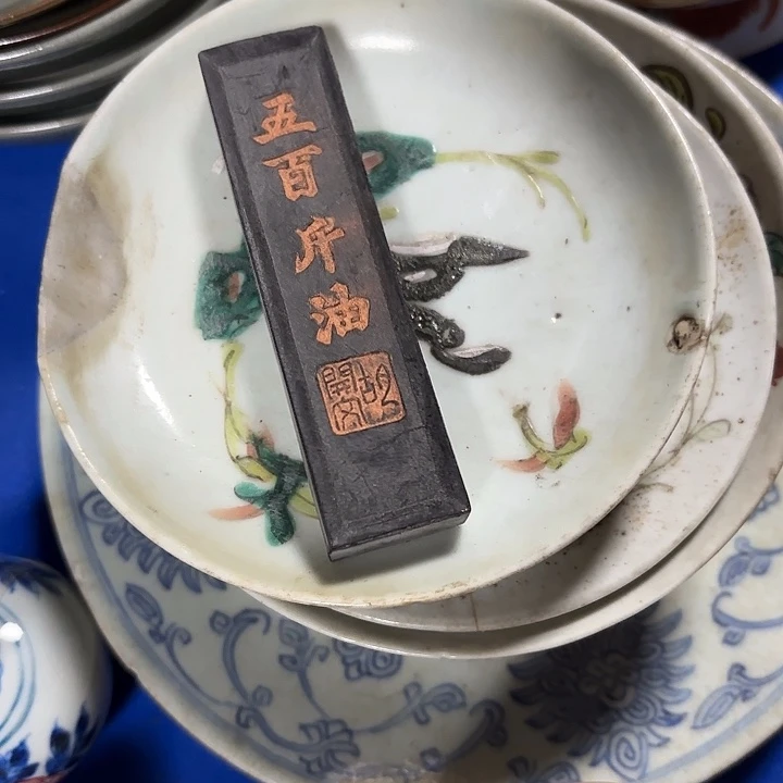 自***邑其他陶瓷摆件不固定一件