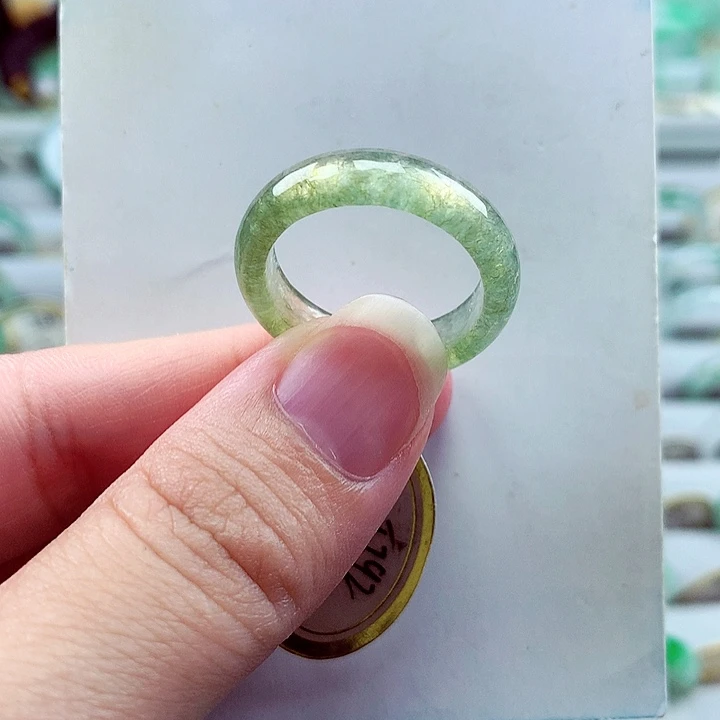 翡翠戒指未镶嵌19号