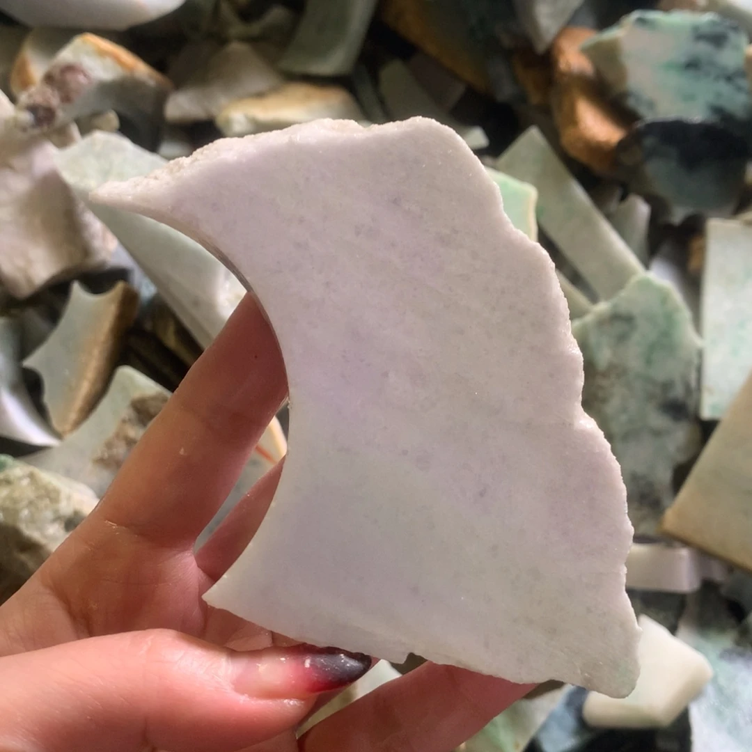 翡翠颈饰未镶嵌缅甸翡翠