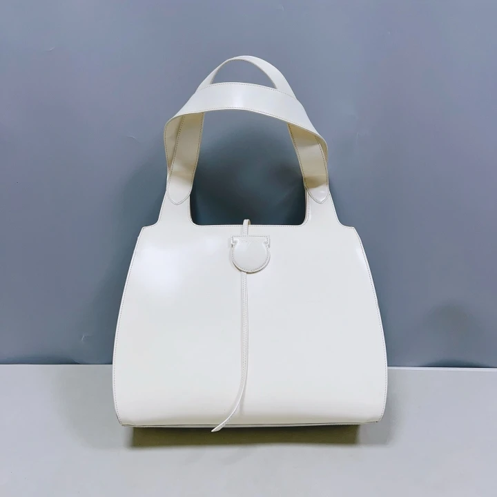 95新 FERRAGAMO/菲拉格慕 白色手提包 2276 5892