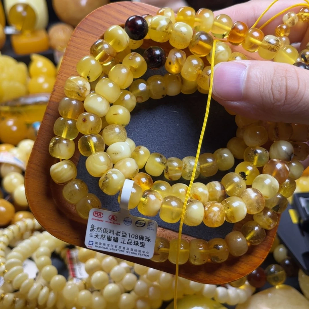 琥珀未镶嵌珠宝奇石