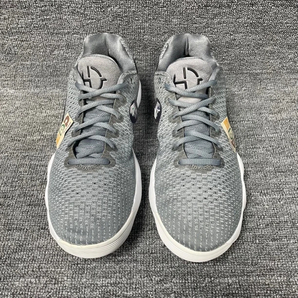 43码 鞋 黑灰 无原盒