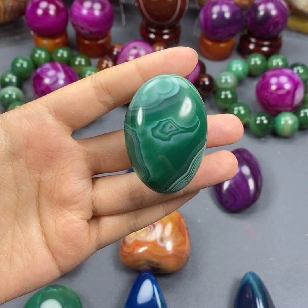 未镶嵌玛瑙/玉髓珠宝奇石岩***行