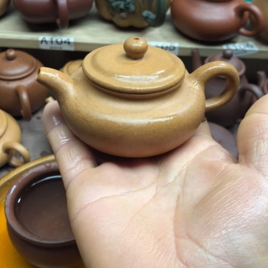 茶壶紫砂黄金段泥仿古120豪升左右