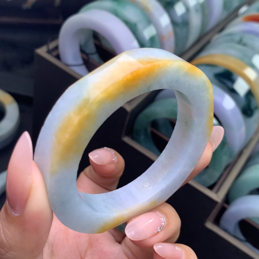 定制翡翠未镶嵌手镯不退不换