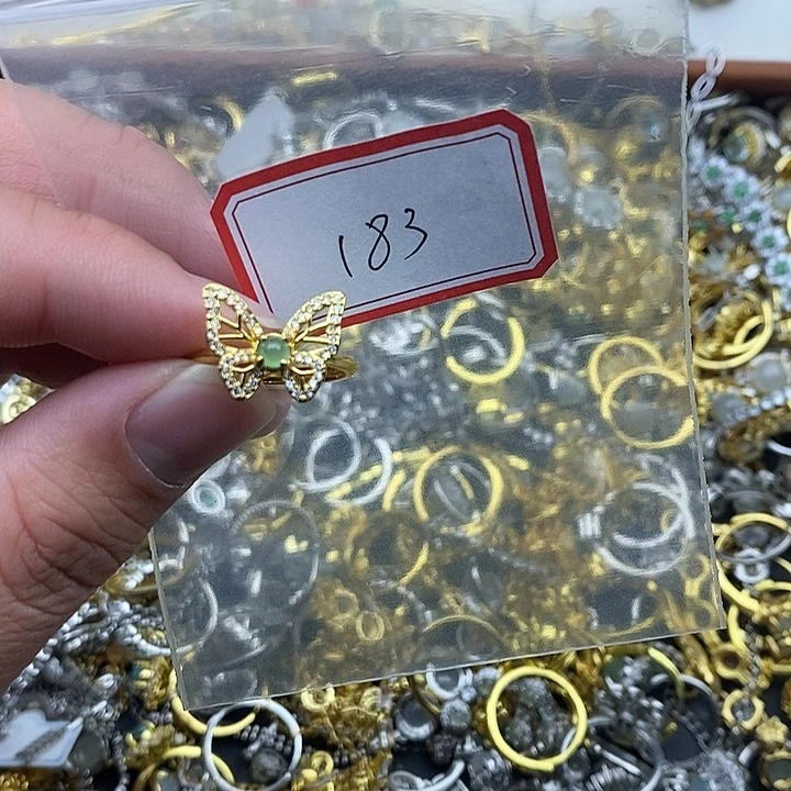 翡翠未镶嵌戒指183