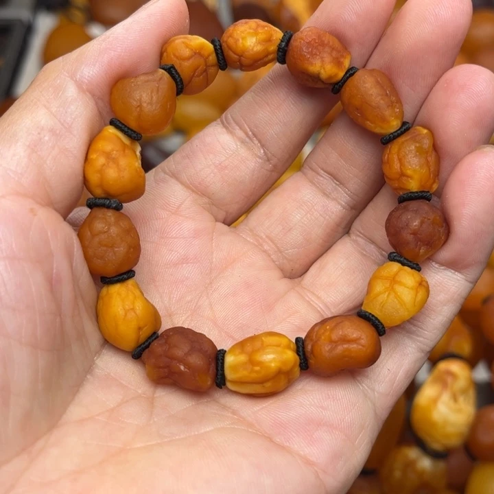 琥珀未镶嵌裸石天然蜜蜡手串