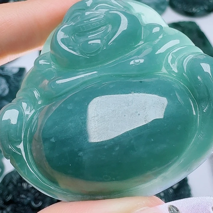 翡翠未镶嵌颈饰天然的A货翡翠多样性发其一