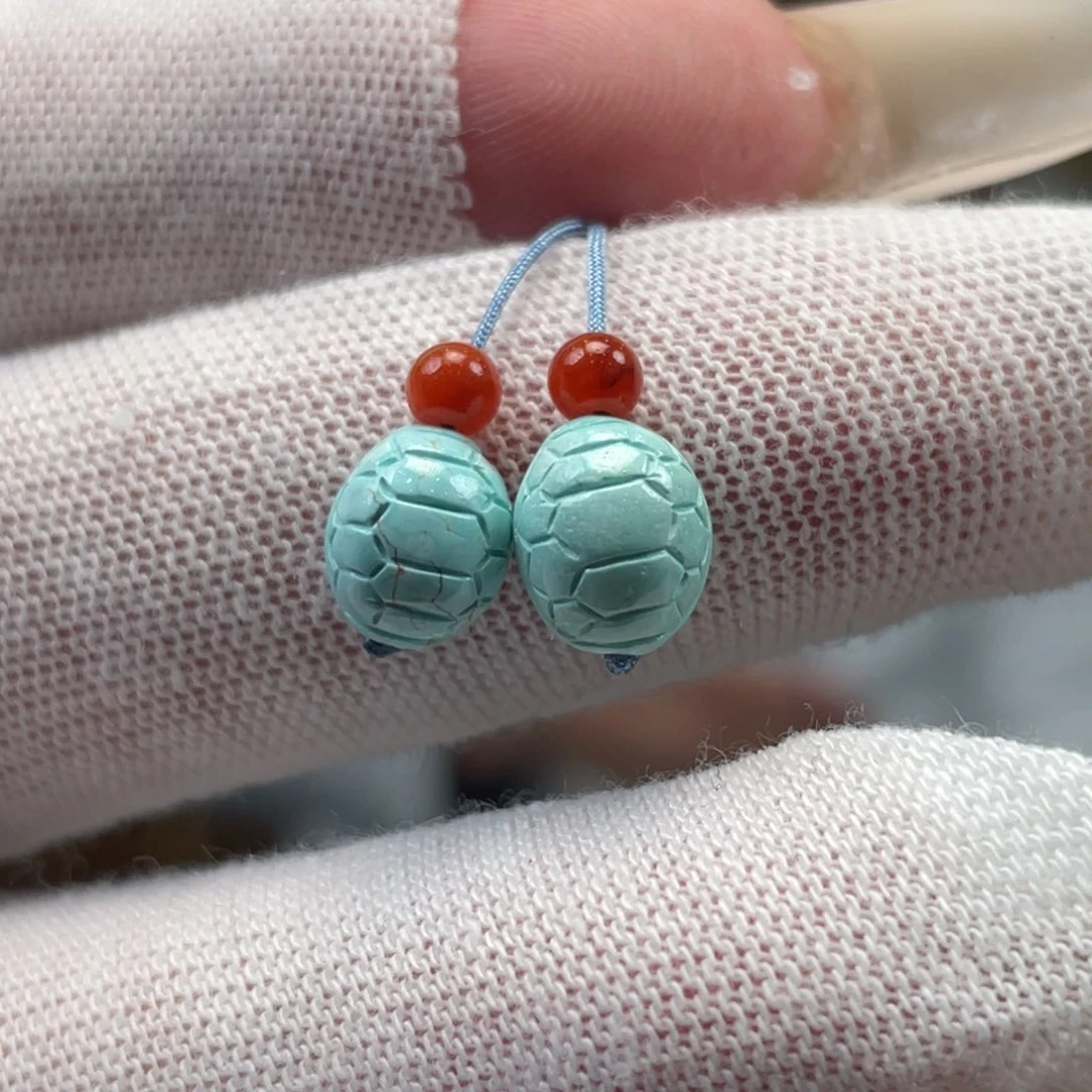 绿松石未镶嵌挂件