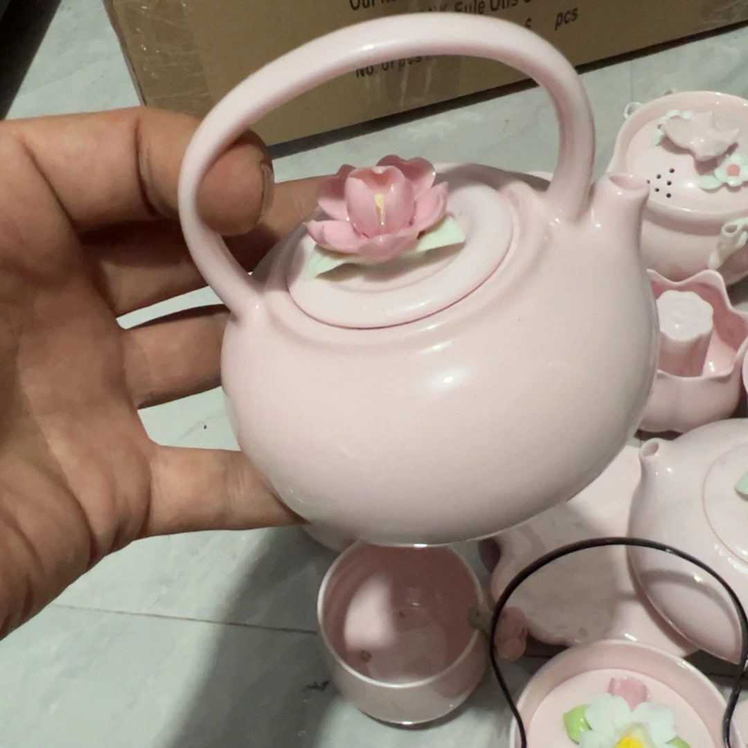 嗯****库存茶具部分瑕疵介意勿拍