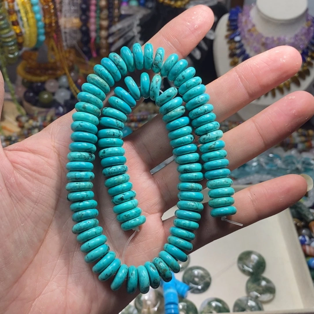 斯***婷石英质玉未镶嵌，松算盘12mm，