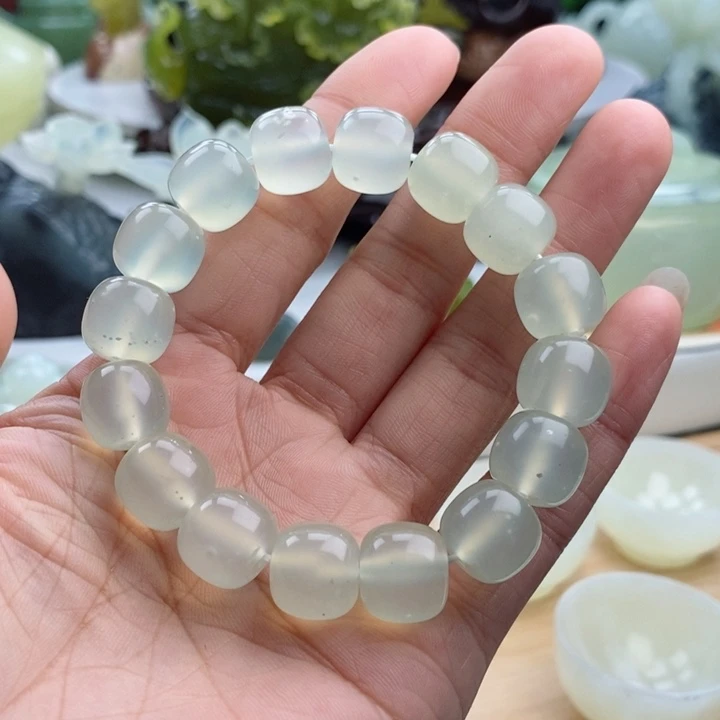 岫玉四大名玉手串未镶嵌