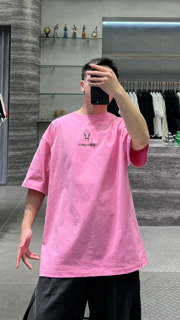 粉色圆领短袖舒适棉质印花设计休闲T恤