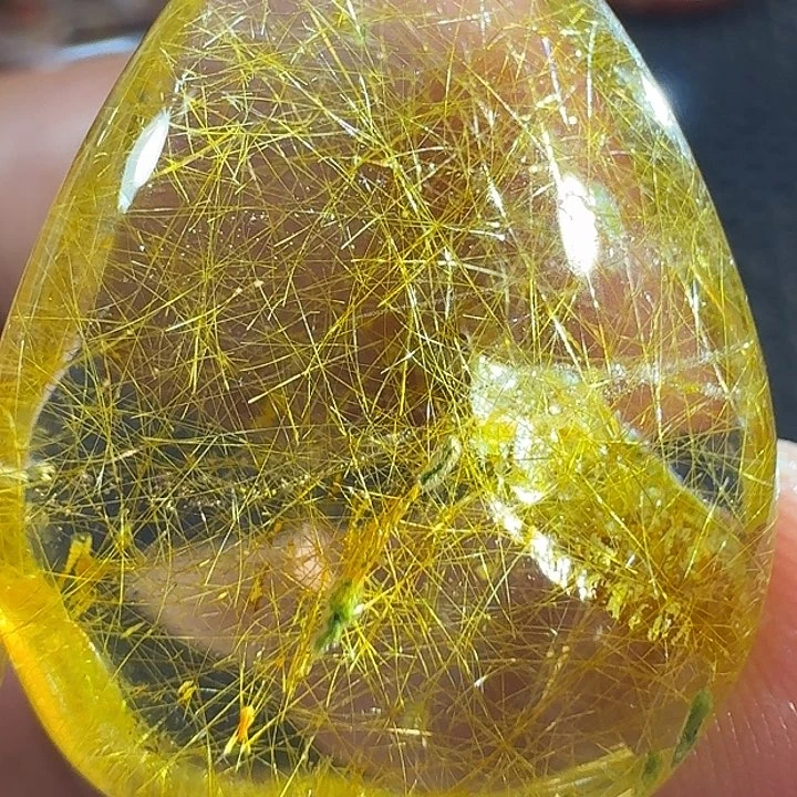 未镶嵌颈饰水晶浩*