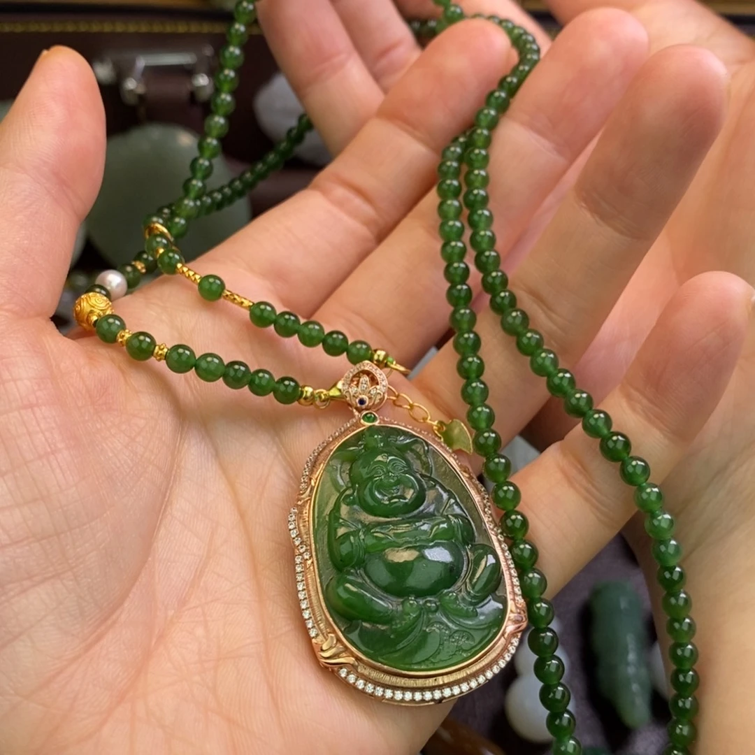 和田玉未镶嵌颈饰