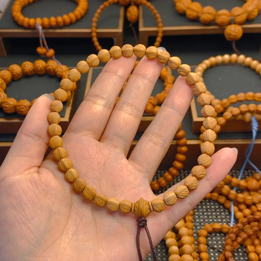 吊坠桃核秦岭森林07