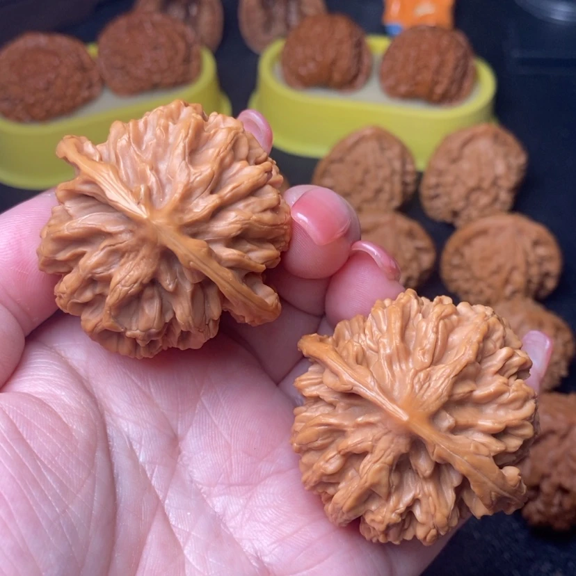 【闪购商品】把件文玩核桃884号帝王47