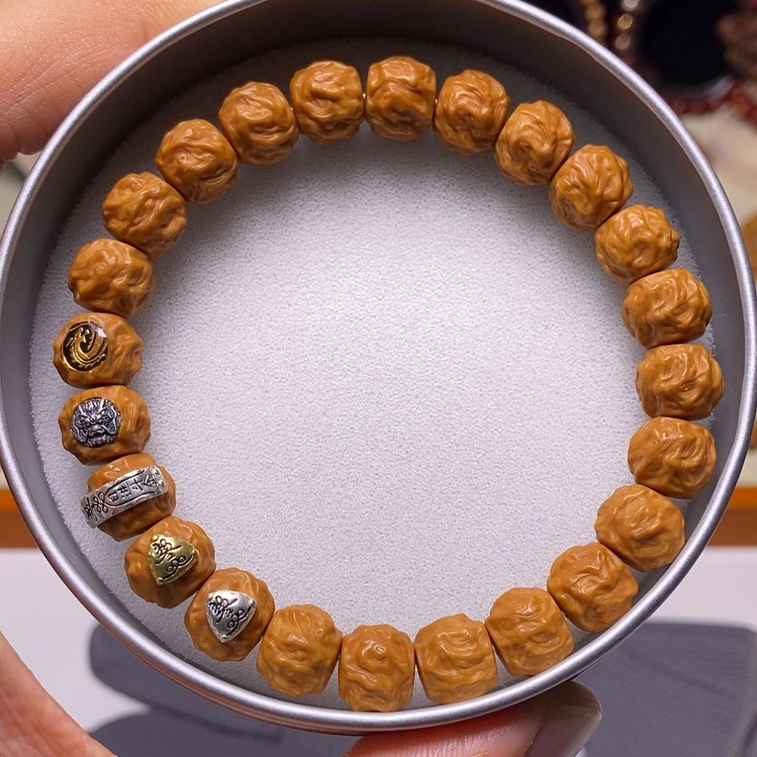猴头核桃手串五标龙蛇之变尺寸10左右全品