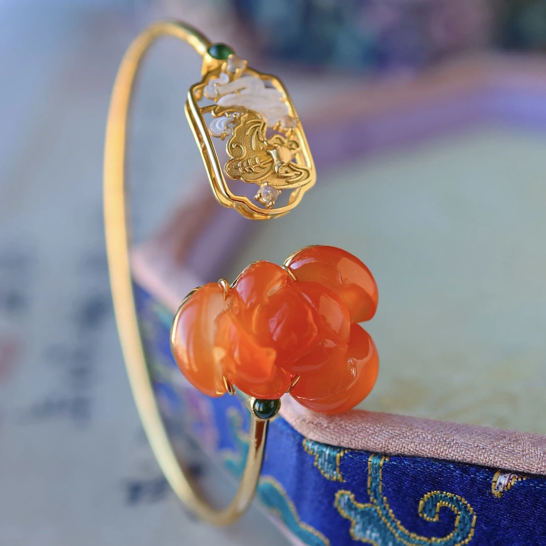 18k金南红手镯MTS