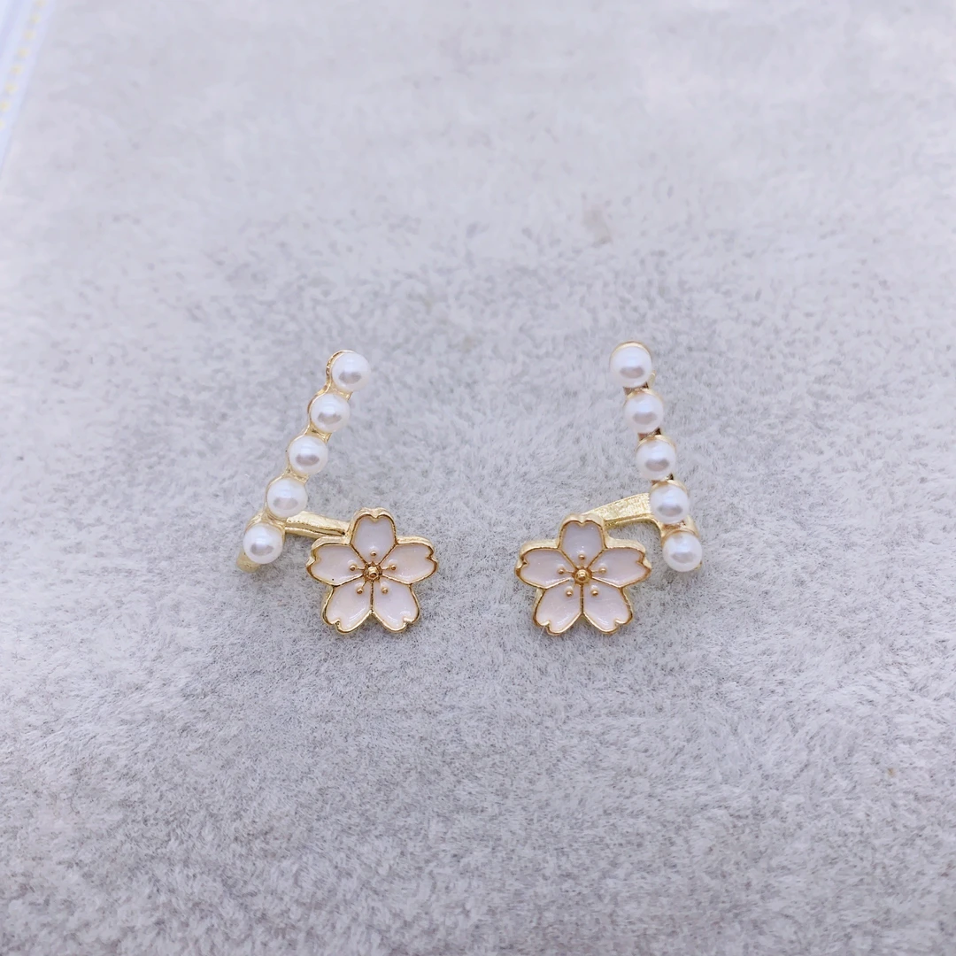 铜合金耳饰 【D50】新款时尚精致甜美百搭简约金色小众耳环首饰饰品