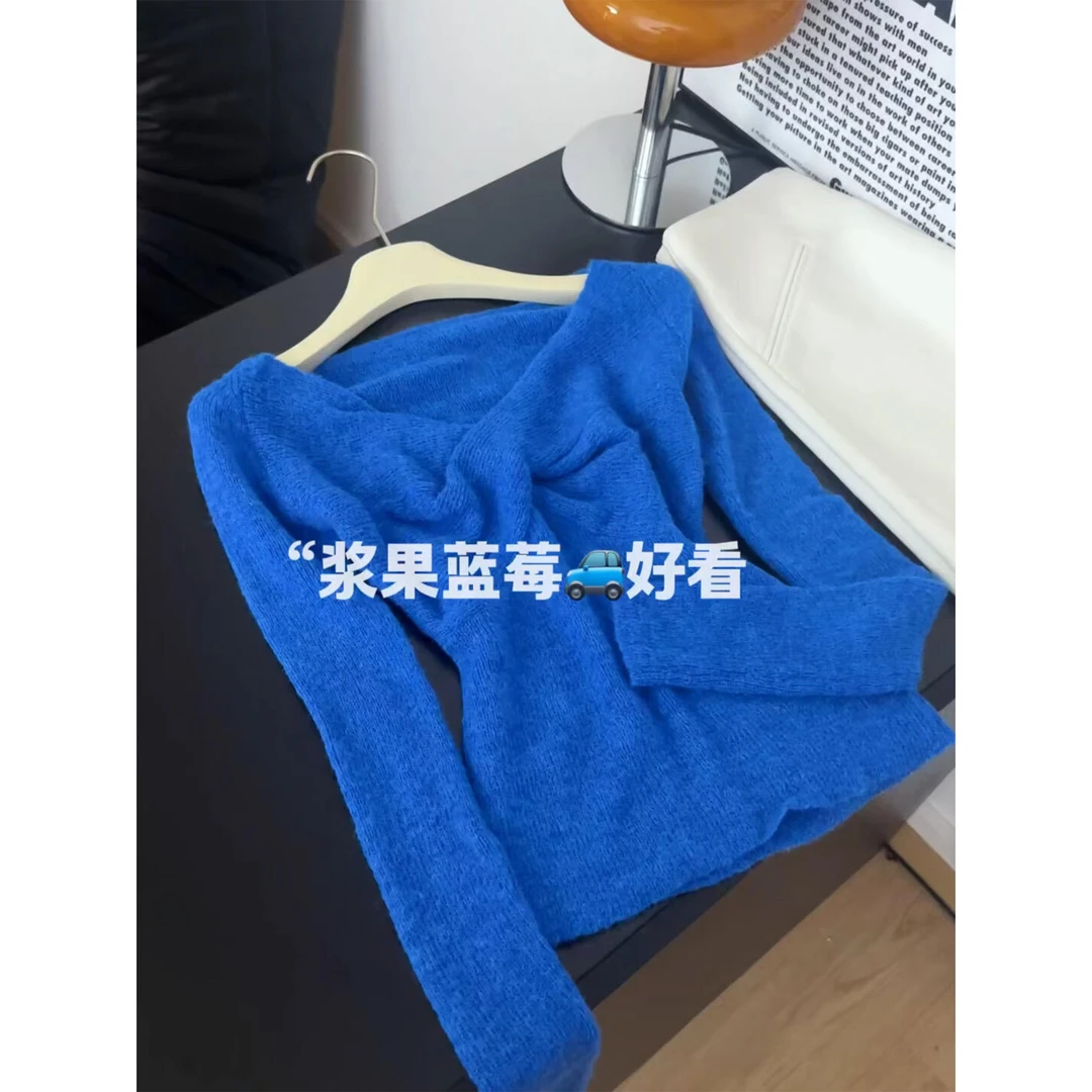 简直好看到炸！巨好看的~显白浆果蓝莓独特上衣别致交叉扭结针织衫