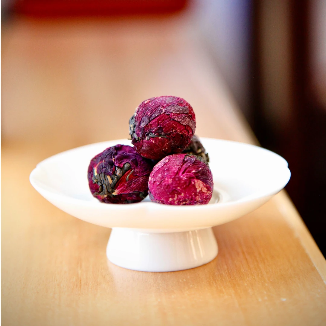 2025云南重瓣墨红玫瑰-重瓣玫瑰红茶-菊花熟茶-花香茶香